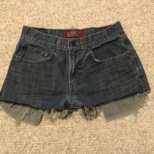 Levi Shorts